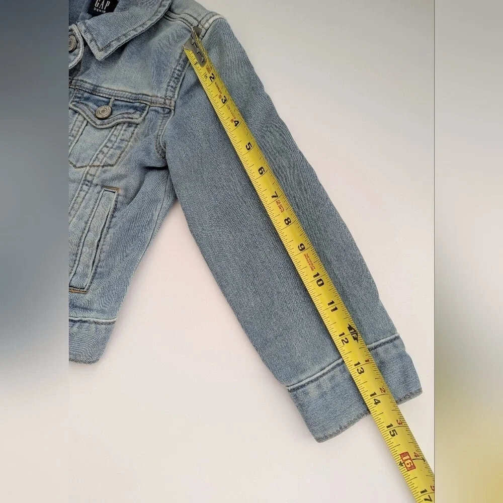 GAP Kids (XS) Unisex Whitewashed/Distressed Light Blue Denim/Jean Jacket